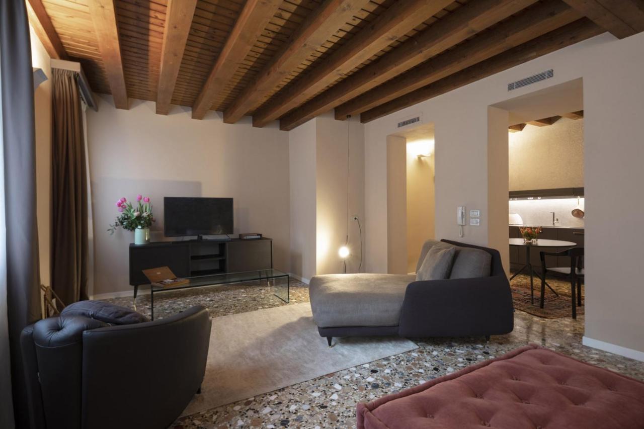 Corte Di Gabriela Venice Luaran gambar